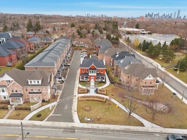 1980-1988 Barber House LN, Mississauga, ON L5M 2G9