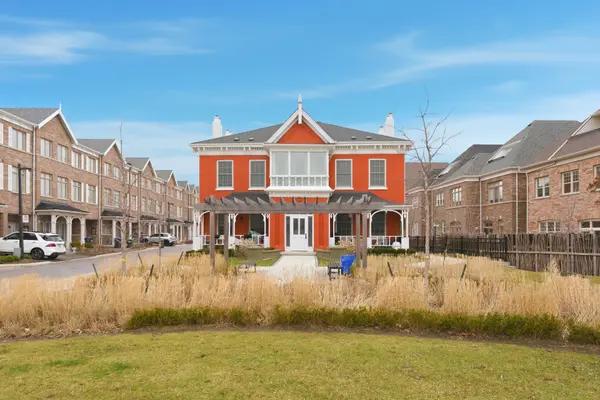 1980-1988 Barber House LN, Mississauga, ON L5M 2G9