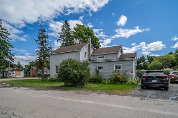 190 Victoria AVE, Gananoque, ON K7G 2S1