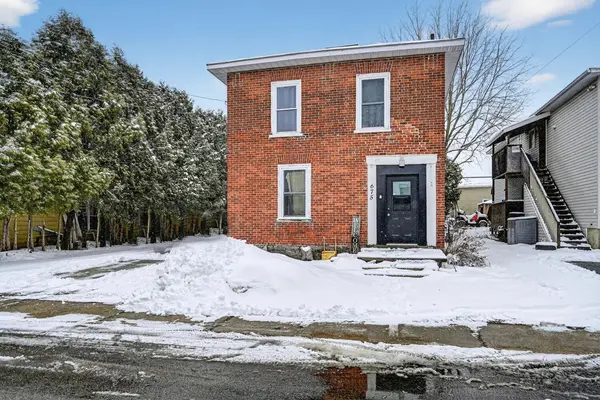 675 Zaire ST, Prescott, ON K0E 1T0