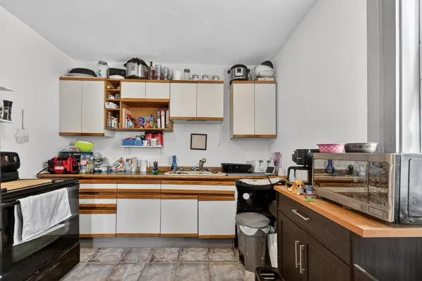 675 Zaire ST, Prescott, ON K0E 1T0