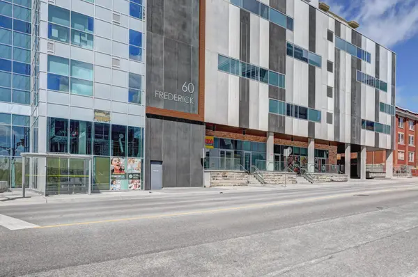 60 Frederick ST #3013, Kitchener, ON N2H 0C7