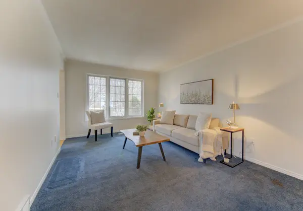 655 Jacob LN #B, Waterloo, ON N2V 2G9