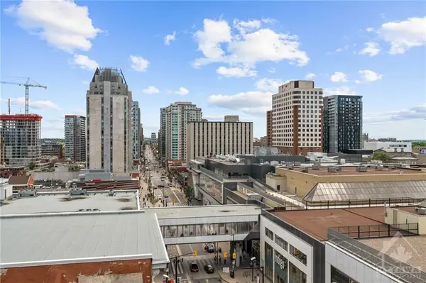 45 RIDEAU ST #402, Lower Town - Sandy Hill, ON K1N 5W8