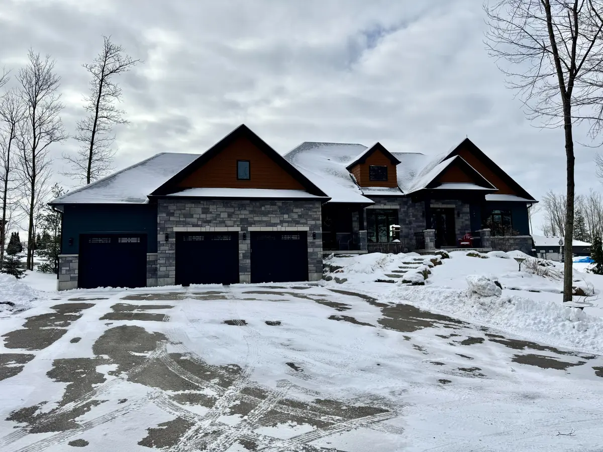 28 Rustlewood AVE, Kawartha Lakes, ON L0A 1A0