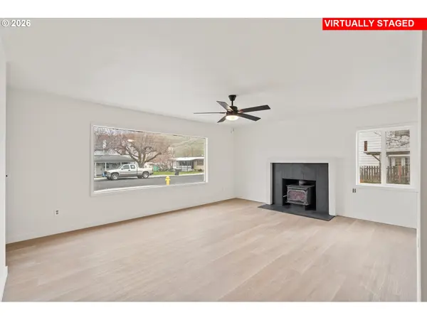 420 WATER ST, Heppner, OR 97836