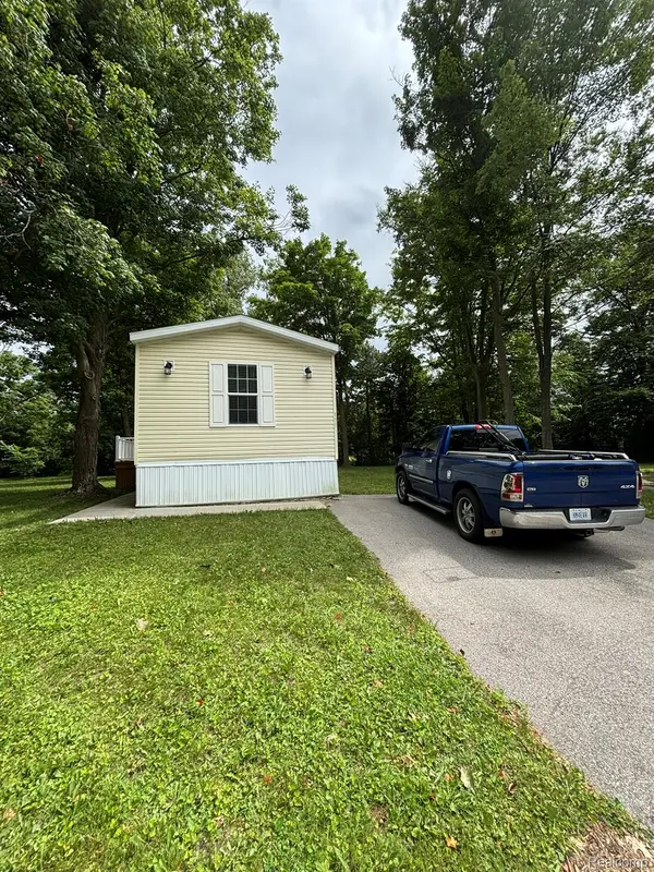 4101 S Sheridan, Lennon Village, MI 48449