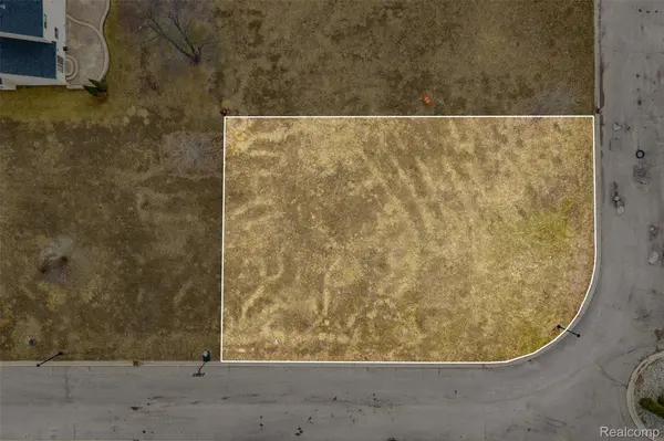 590 Jared DR, Pontiac, MI 48342