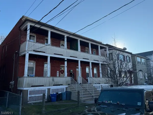 20 Grand St, Garfield City, NJ 07026