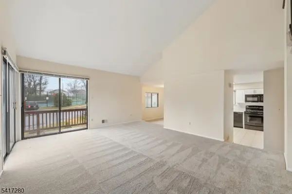 250 Ridgedale Ave #1, Florham Park Boro, NJ 07932