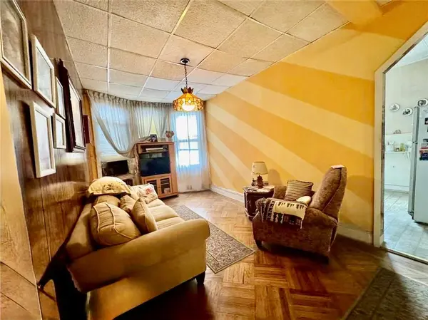 2062 East 15th ST, Brooklyn, NY 11229