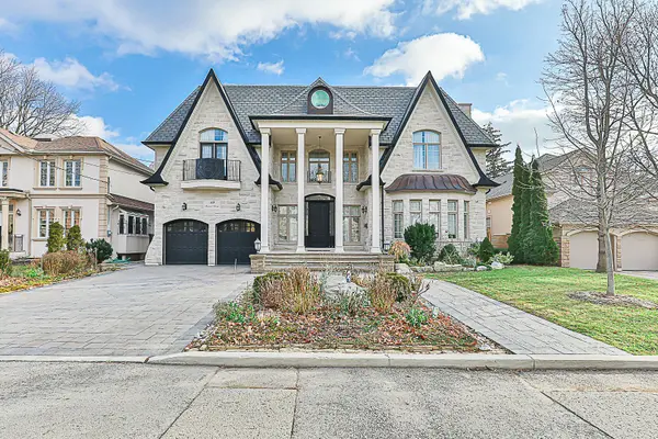 49 Pheasant RD, Toronto C14, ON M2M 3H1