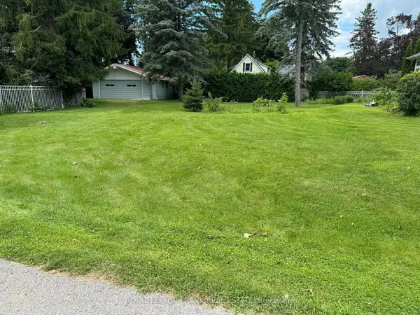 52 Cobbledick ST, Clarington, ON L0B 1M0