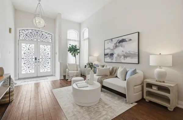 3 Abraham CT, Ajax, ON L1Z 0A9