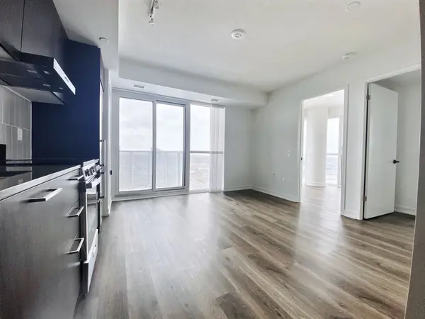 195 Commerce ST #2711, Vaughan, ON L4K 0P9