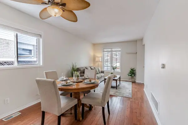 79 Girdwood DR, Barrie, ON L4N 8R1