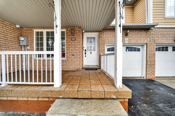 63 Irene CRES, Brampton, ON L7A 3E9