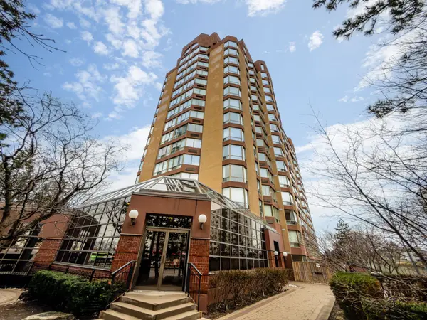 25 Fairview RD W #1103, Mississauga, ON L5B 3Y8