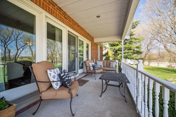 664 Maple ST, Huron East, ON N0G 1H0