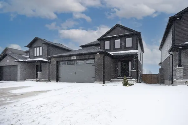 144 Gilmour DR, Lucan Biddulph, ON N0M 2J0