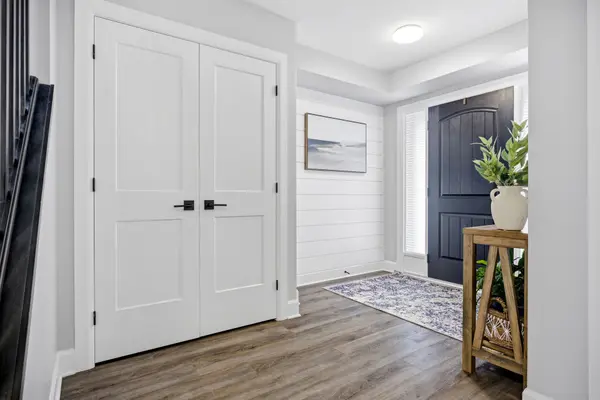 144 Gilmour DR, Lucan Biddulph, ON N0M 2J0