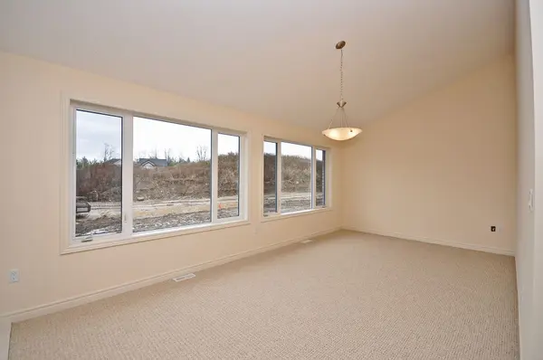 31 Severn DR #Upper, Guelph, ON N0B 2J0