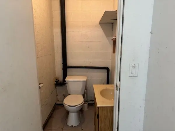 421 John ST N #A, Aylmer, ON N5H 2B6