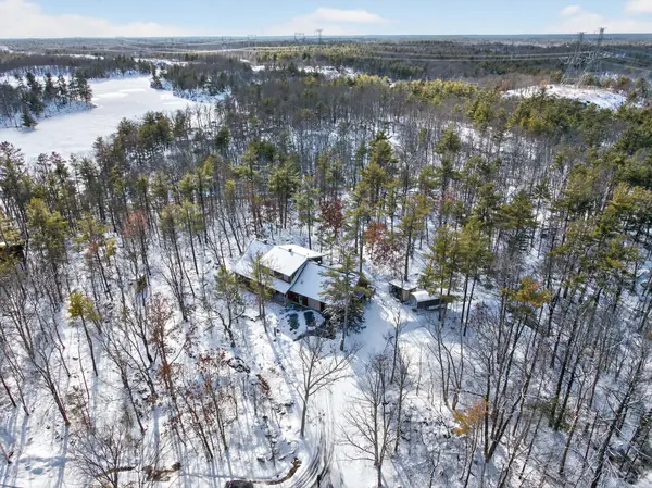 31 Redpath LN, Rideau Lakes, ON K0G 1E0