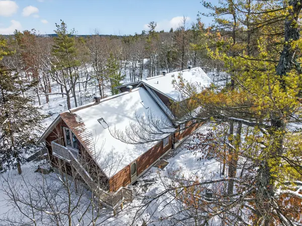 31 Redpath LN, Rideau Lakes, ON K0G 1E0