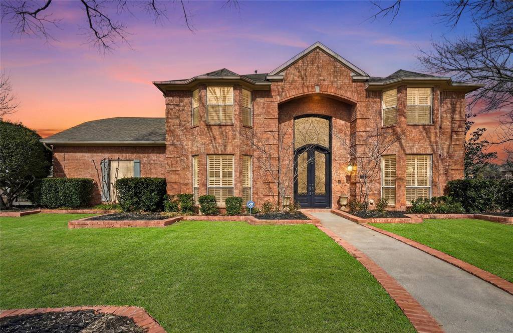 303 Chestnut Cove Circle, Southlake, TX 76092