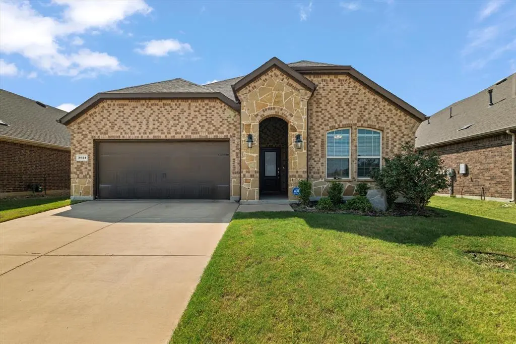 3021 Cobalt Drive, Aubrey, TX 76227