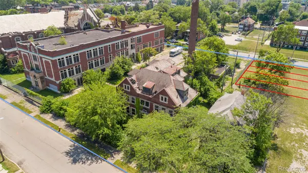 7625 Rosa Parks BLVD, Detroit, MI 48206