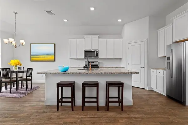 3021 Cobalt Drive, Aubrey, TX 76227