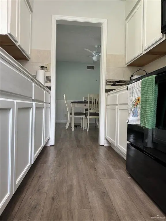 1725 Peach Tree Court, Harlingen, TX 78550