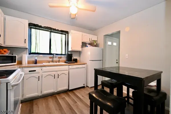 15 Shady Ln, Hardyston Twp., NJ 07419