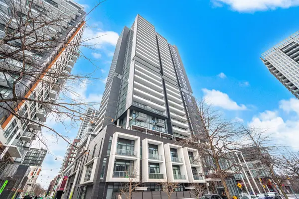 225 Sumach ST #2201, Toronto C08, ON M5A 0P8