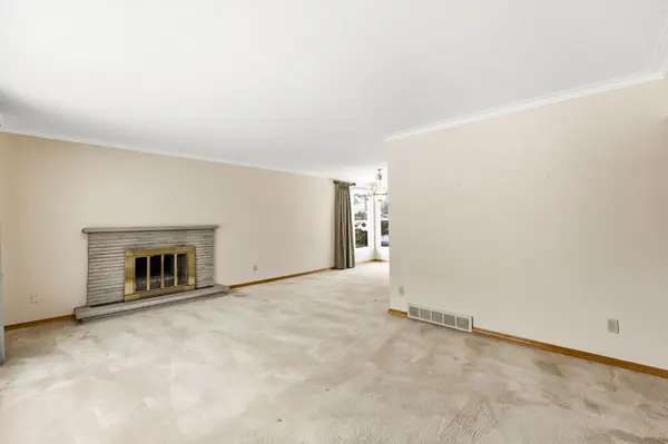 724 Westdale ST, Oshawa, ON L1J 5B7