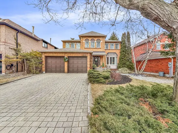 1319 Saddler CIR, Oakville, ON L6M 2X6