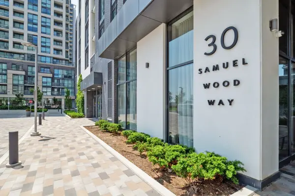 30 Samuel Wood WAY #413, Toronto W08, ON M9B 0C9