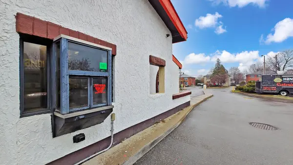 2068 KIPLING AVE, Toronto W10, ON M9W 4J9