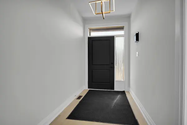 383 Daventry WAY #6, Middlesex Centre, ON N0L 1R0