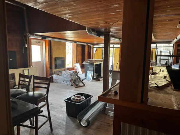 8228 Victoria ST, Greely - Metcalfe - Osgoode - Vernon And Area, ON K0A 2P0