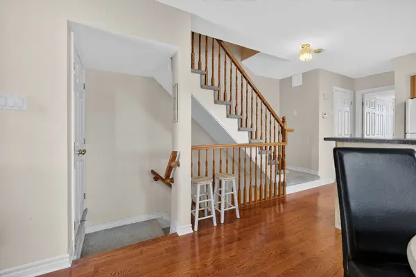 117 Tall Pines Private, South Of Baseline To Knoxdale, ON K2H 1H1