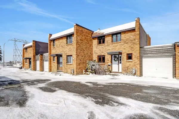 3920 Old Richmond RD #C, Bells Corners And South To Fallowfield, ON K2H 5C6