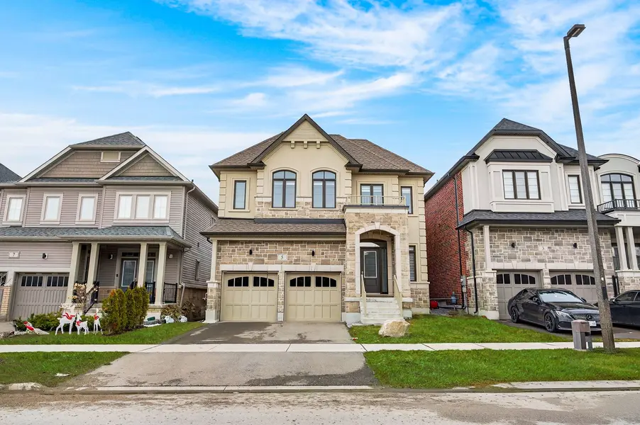 5 Valleo ST, Georgina, ON L4P 0J8