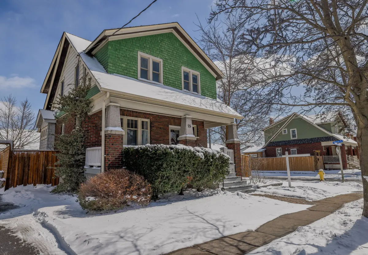 75 Oshawa BLVD S, Oshawa, ON L1H 5R1
