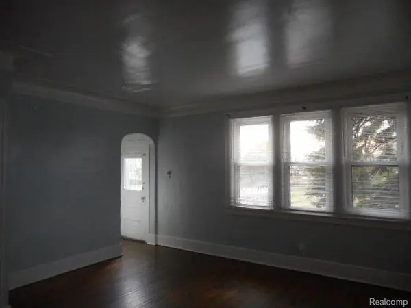 11702 BROADSTREET AVE, Detroit, MI 48204