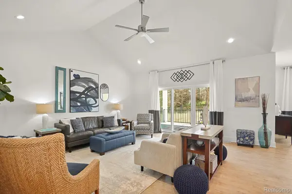 12854 Poppy Lane, Fenton Charter Township, MI 48451