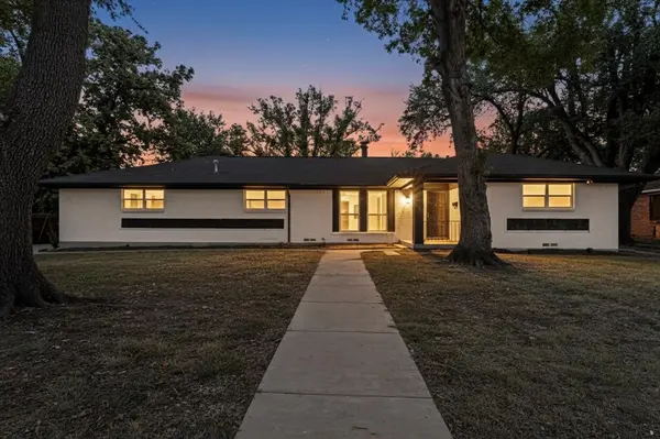 1828 Riverway Drive, Dallas, TX 75217