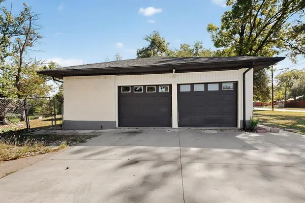 1828 Riverway Drive, Dallas, TX 75217